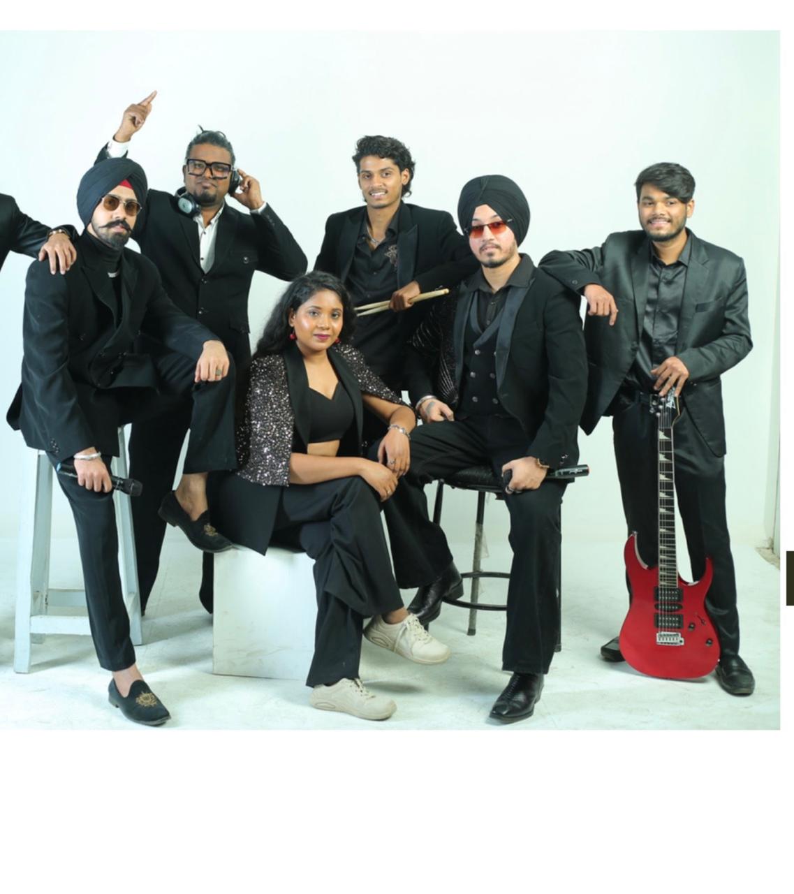 DaDivaDrop Live Performance